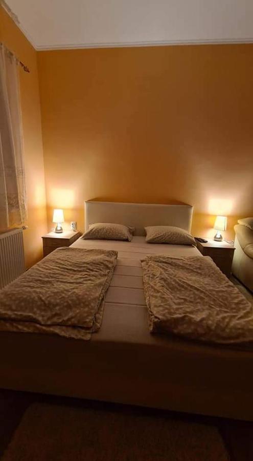 Ales Apartman Sombor Exterior photo